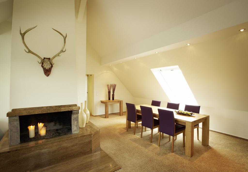 Hotel Am Helmwartsturm Andernach Room photo