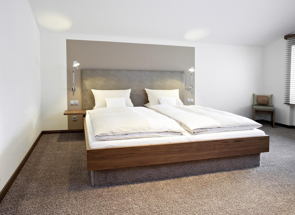 Hotel Am Helmwartsturm Andernach Room photo