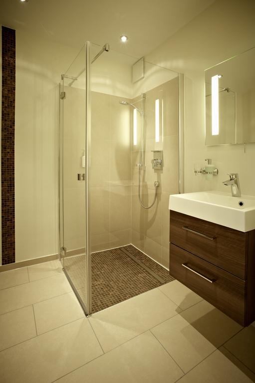 Hotel Am Helmwartsturm Andernach Room photo